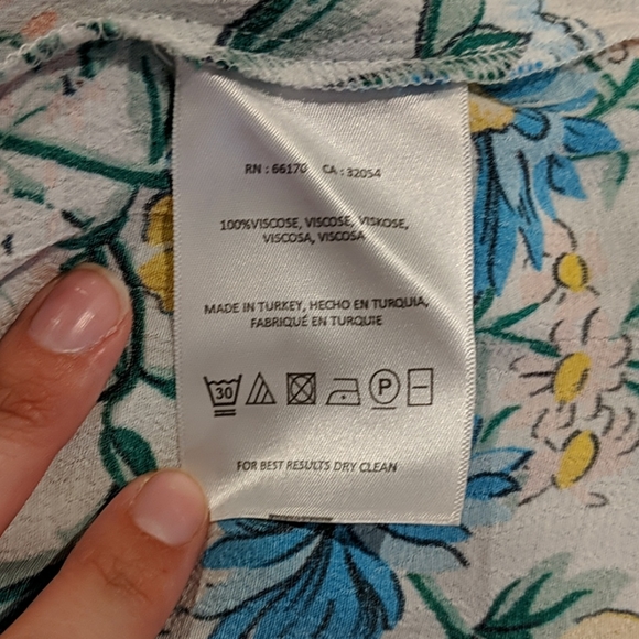 Anthropologie Blouse - Picture 7 of 7